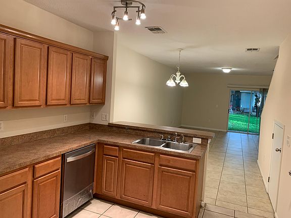 5th image of 5812 Nature Terrace Cv