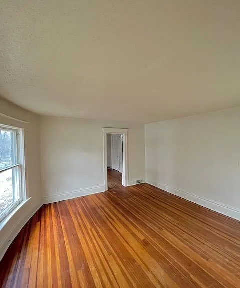 904 W Stephenson St #4 — Photo 3