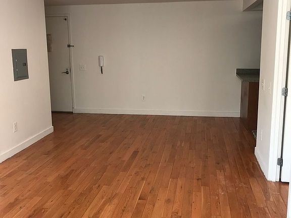 3rd image of 34 W 139th St APT 3G