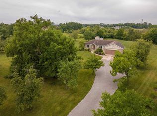 5903 Garman Rd, Auburn, IN 46706