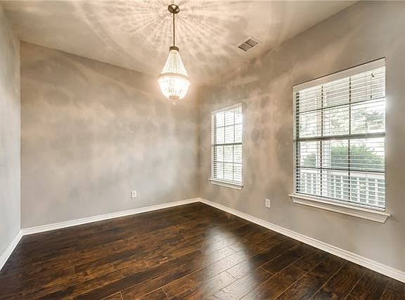 3rd image of 1525 Kingfisher Dr
