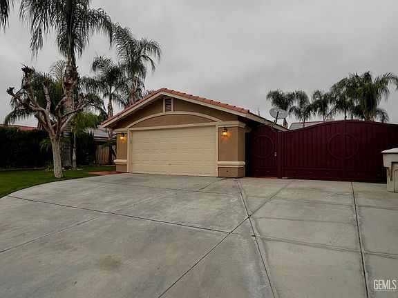 5th image of 1416 Badger Pass Ave