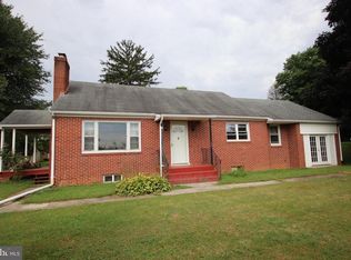 10219 Summers Ln, Hagerstown, MD 21740