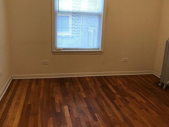 5th image of 1348 1/2 W Argyle St APT 3N