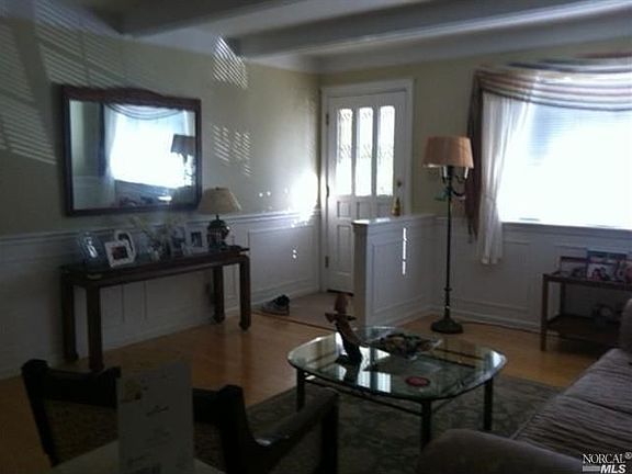 5th image of 713 Teresa Ct