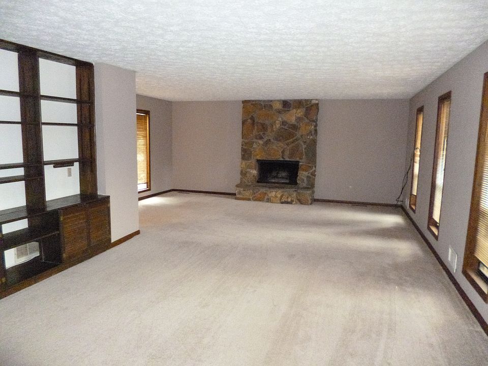 Huge living/dining combo