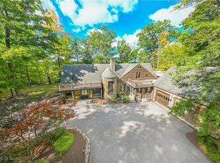 10028 Hobart Rd #10000, Willoughby, OH 44094