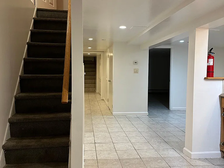 46 Grant St #GROUND FLOOR — Photo 4