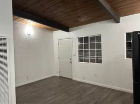 622 66th St, San Diego, CA