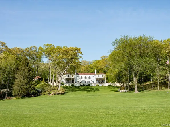 100 Horseshoe Road, Mill Neck, NY 11765