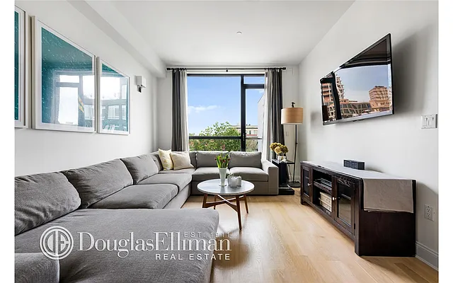 Sold by Douglas Elliman | media 17