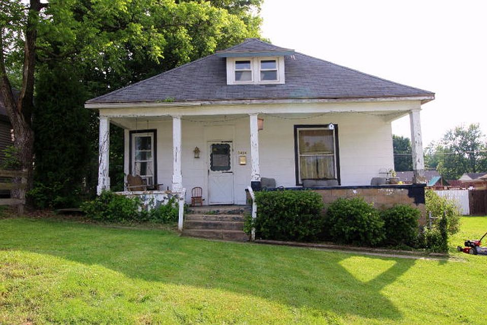 1st image of 1404 Benton Ave