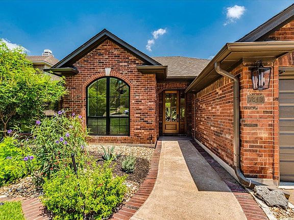 2nd image of 5840 Back Bay Ln