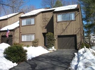 6 Hemlock Ln, Morristown, NJ 07960