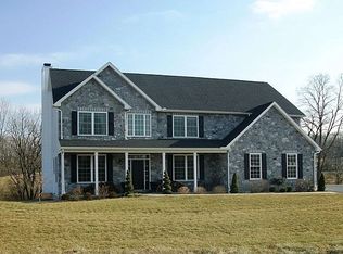 382 Palmyra Bellgrove Rd, Palmyra, PA 17003