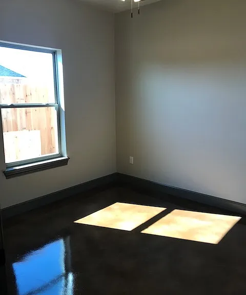 7438 Salerno Ct — Photo 20