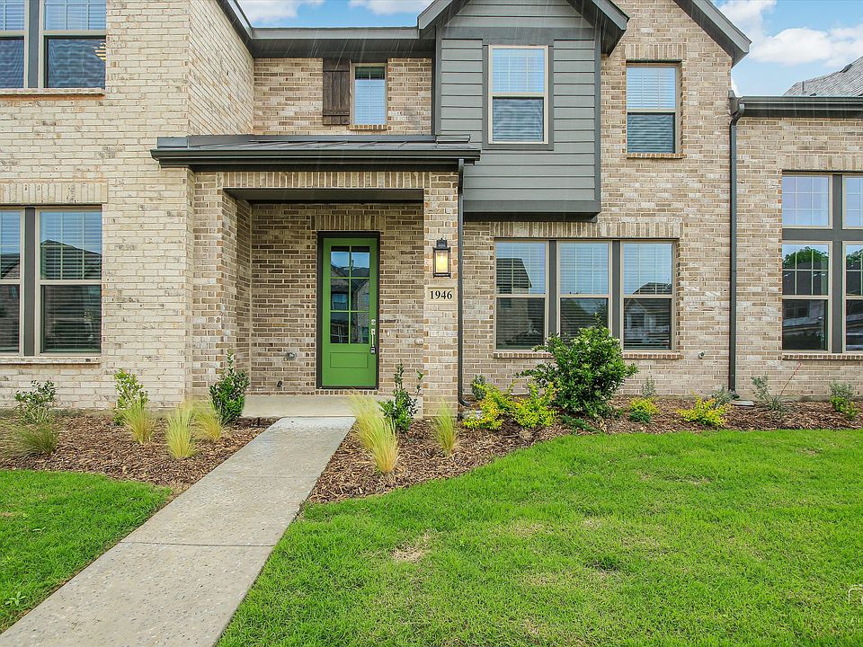 1st image of 1946 Sweetwater Ln