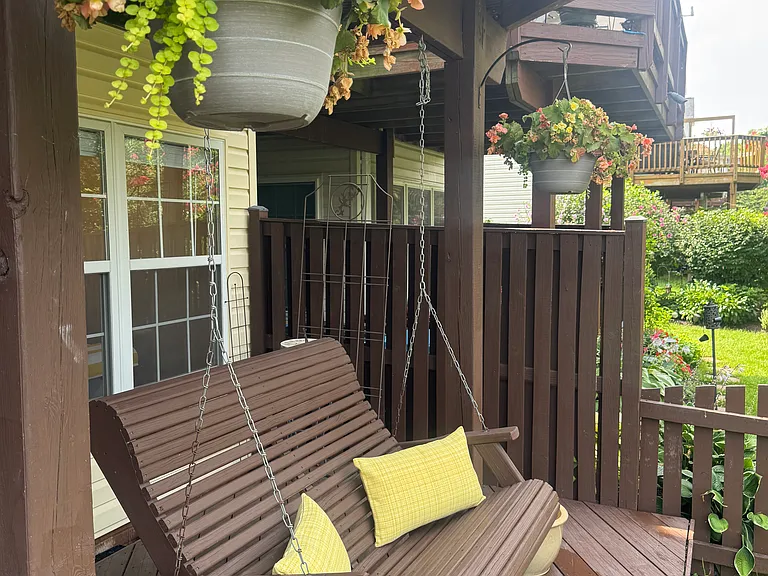21068 Mossy Glen Ter — Photo 4