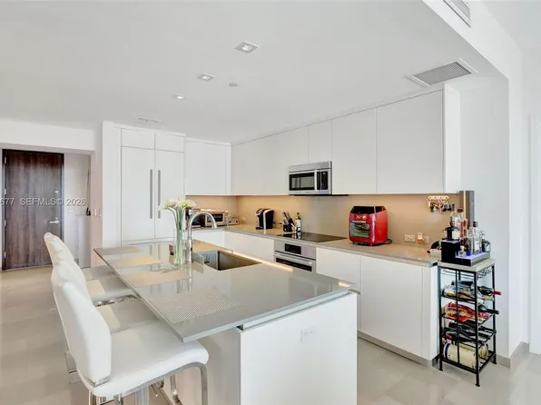 68 Se 6th #1203, Miami, FL 33131