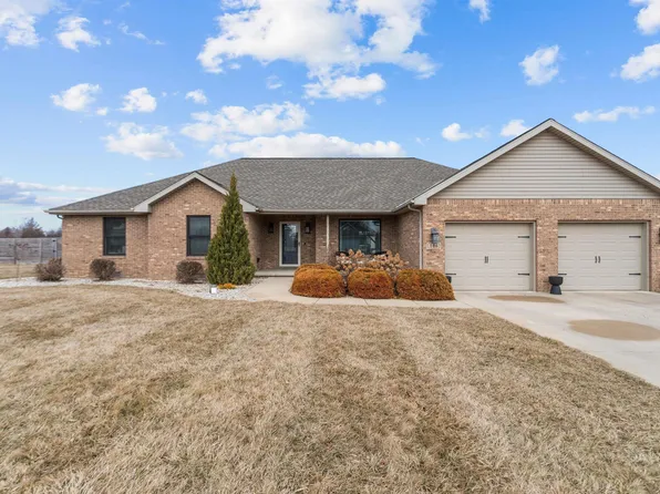 106 Freedom Ct, Kokomo, IN 46902