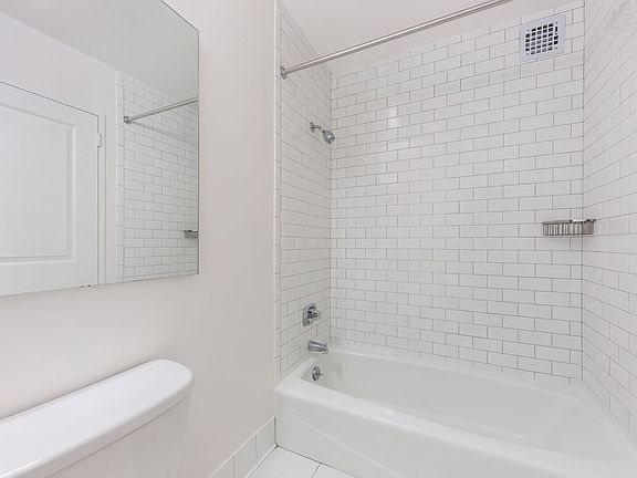 5th image of 375 S End Ave APT 34G