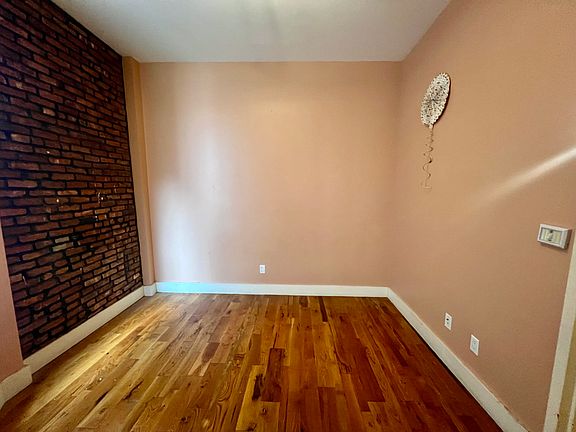 5th image of 135 New York Ave #2F