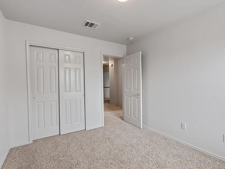 12921 White House St — Photo 21