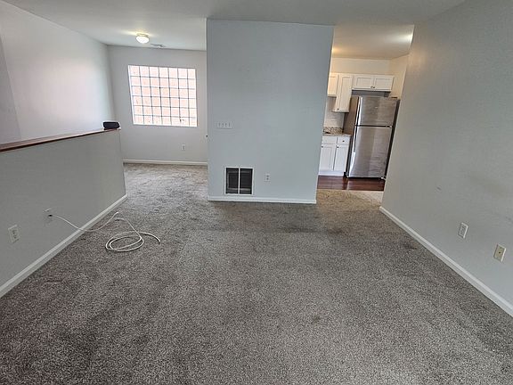 4th image of 204 Cherry St #A13