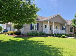 1640 E Carriage Ln, Bourbonnais, IL