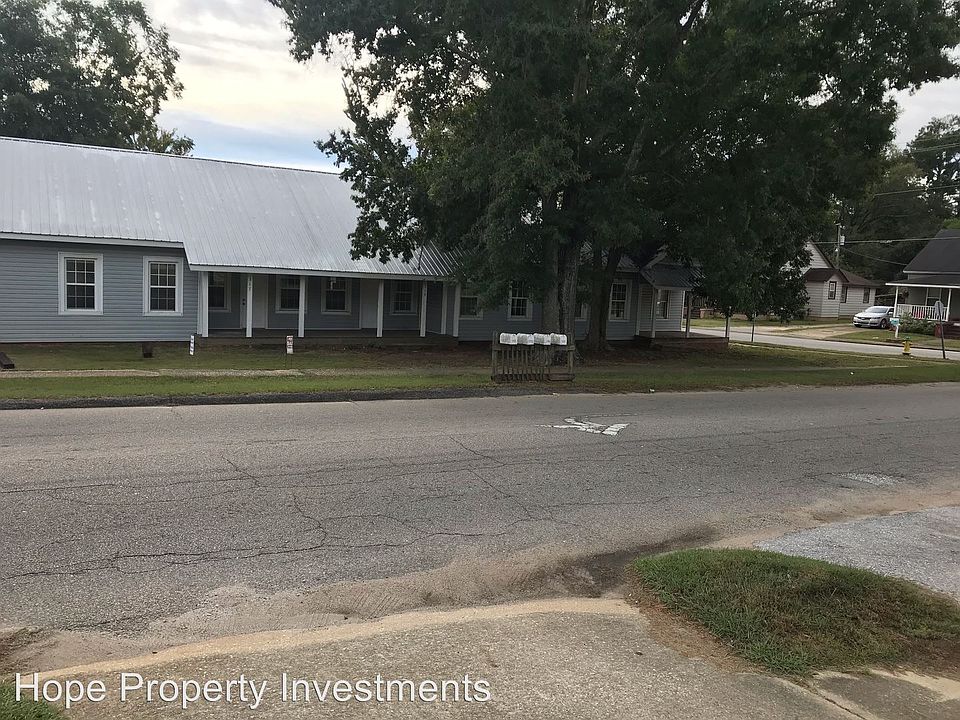 2nd image of 315 S 8th Ave
