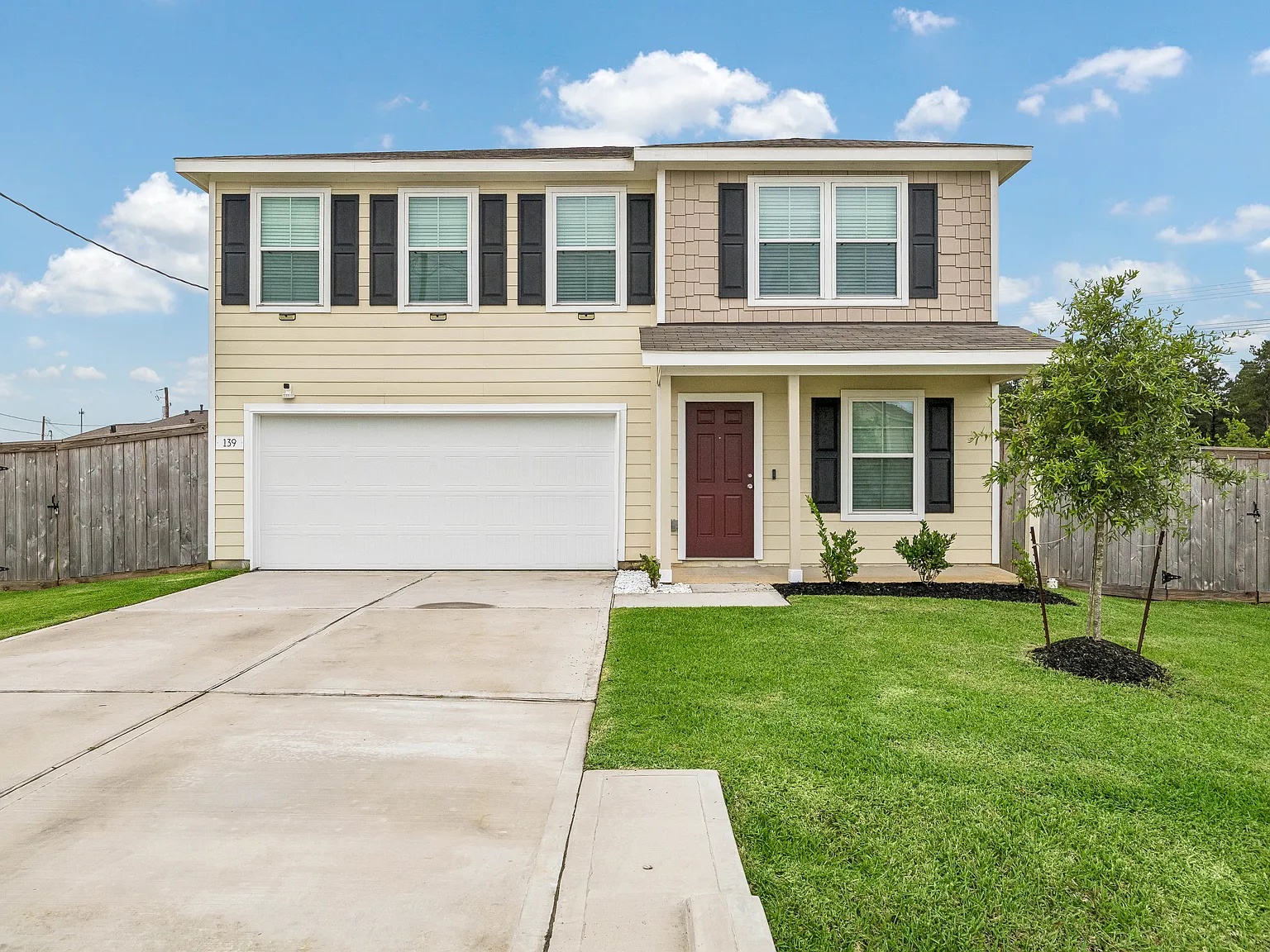 5 bed, 3118 sqft, $2,250 — Photo 1