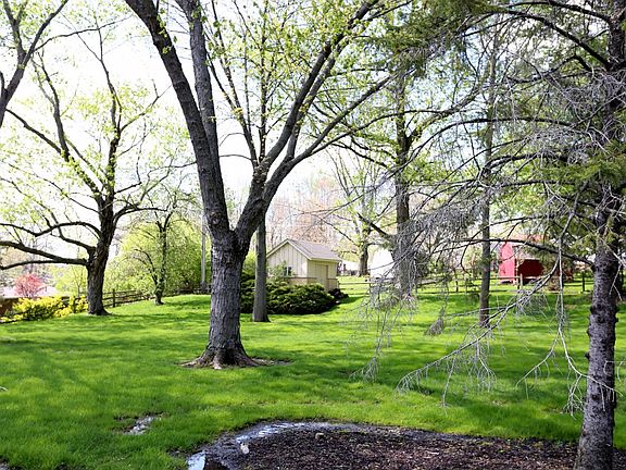 2nd image of 7750 Park Creek Dr