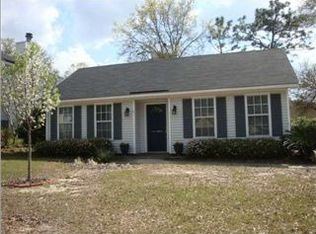 6609 Autumn Ridge Dr, Mobile, AL 36695