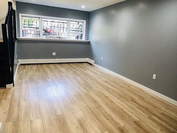 4th image of 1674 Prospect Pl #1