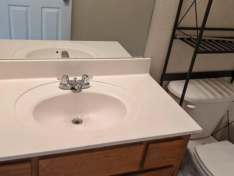 114 Sendero Dr — Photo 13
