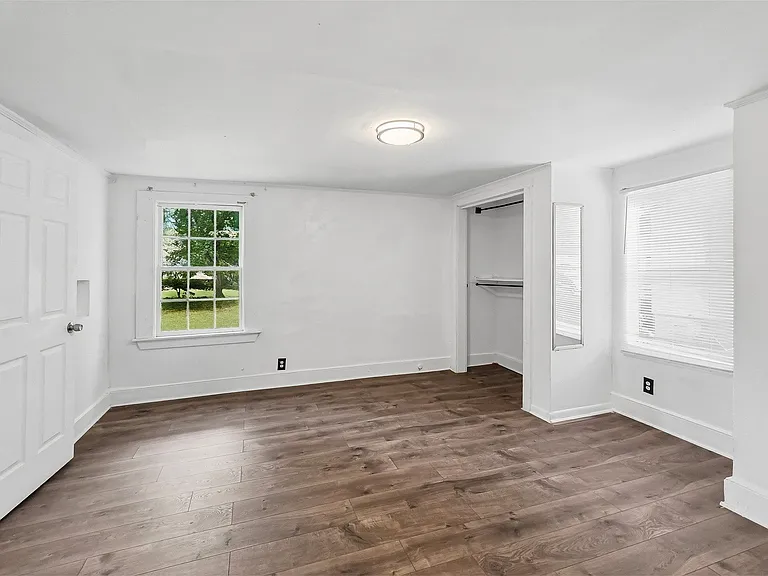 1547 Joyner Ave SE — Photo 15