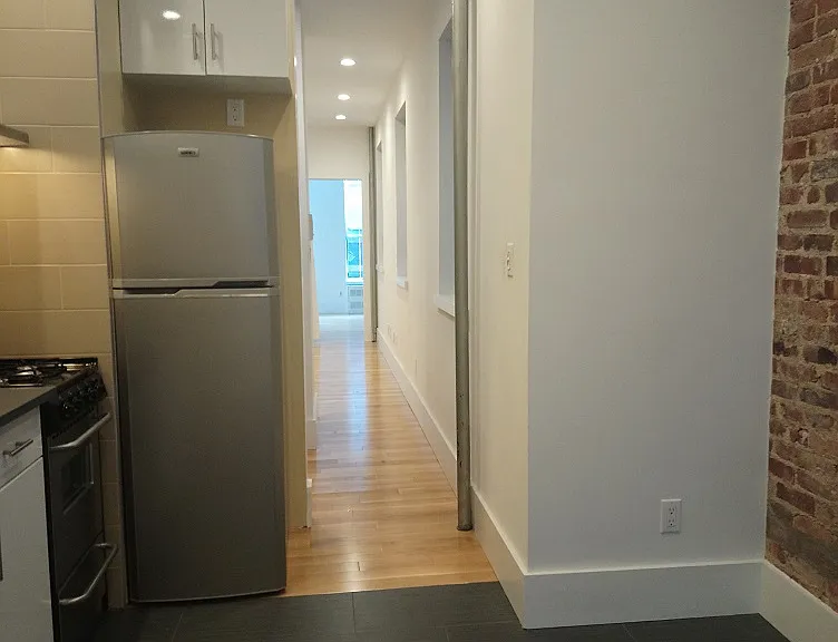 235 E 24th St #5A — Photo 16