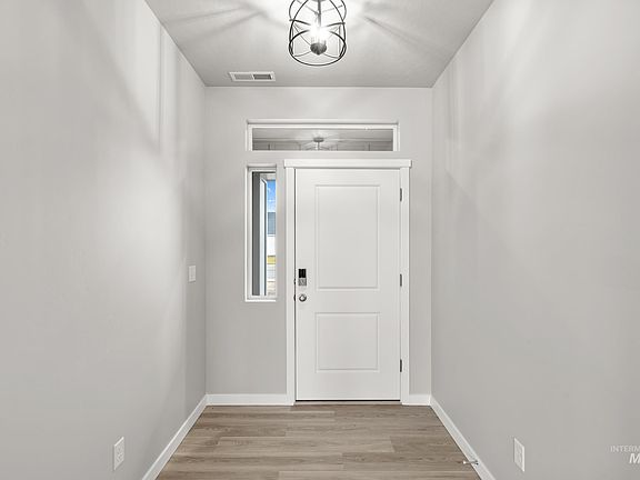 2nd image of 487 Hamlow Ave