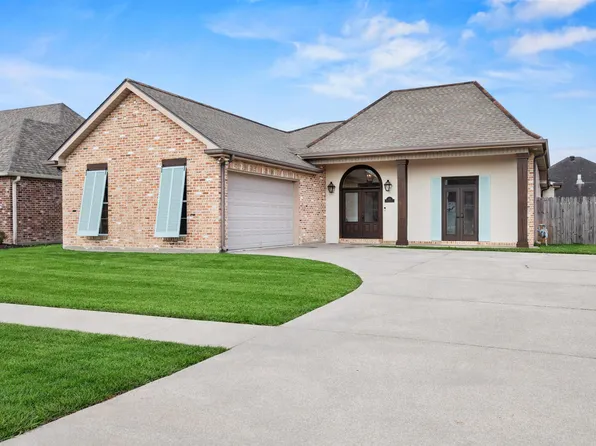 111 Kettle Ln, Houma, LA 70360