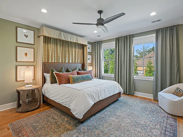 514 Hobbs Creek Dr — Photo 40