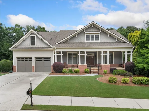 3157 Perimeter Cir, Buford, GA 30519