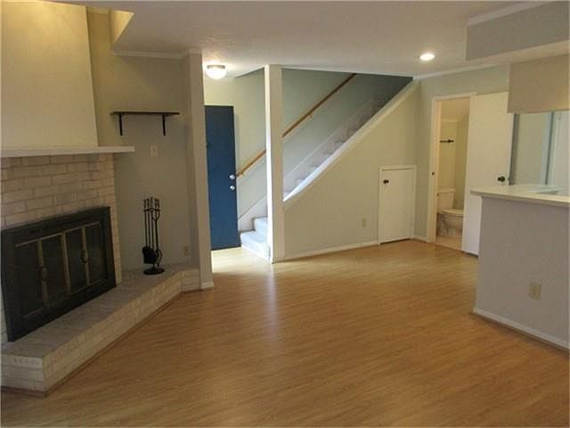 1st image of 3919 Fairmont Pkwy APT 193
