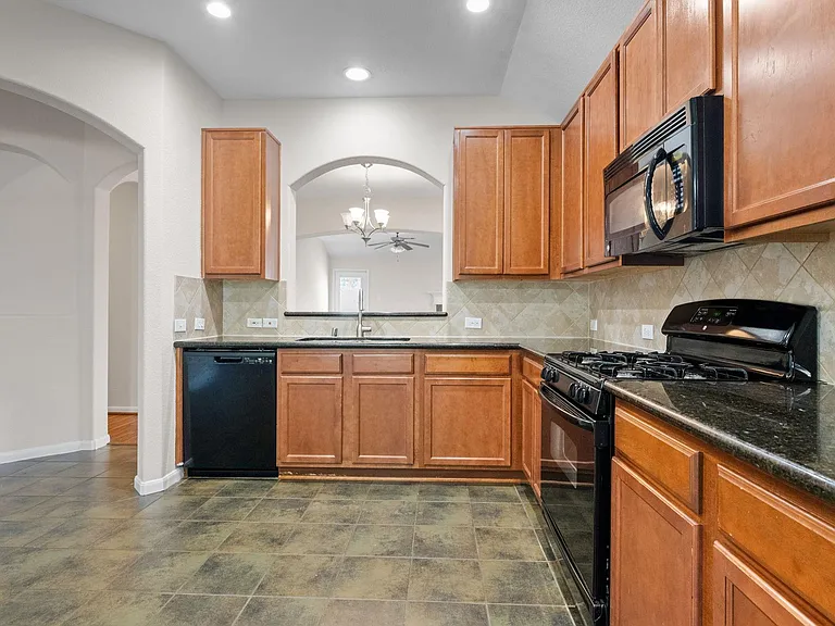 3031 E Lockeridge Village Dr — Photo 7