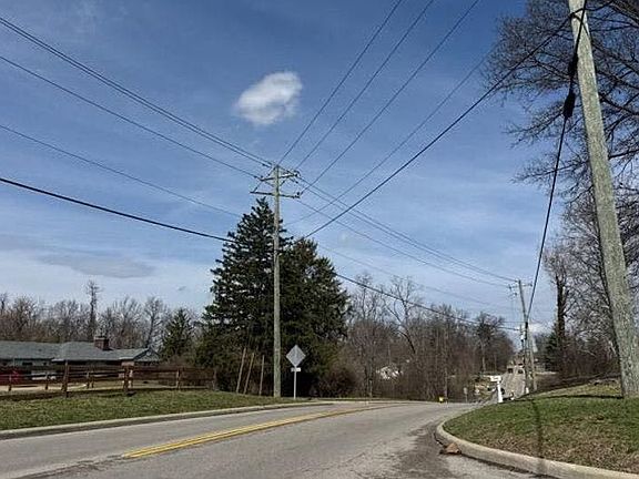 5th image of 3768 Hubble Rd