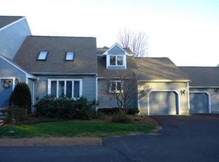 20 Indian Cove Way, South Easton, MA 02375