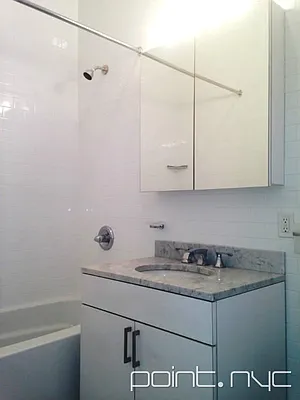 Rented by Point NYC | media 12