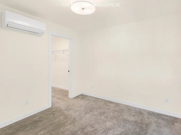 2024 NE 85th St #C — Photo 15