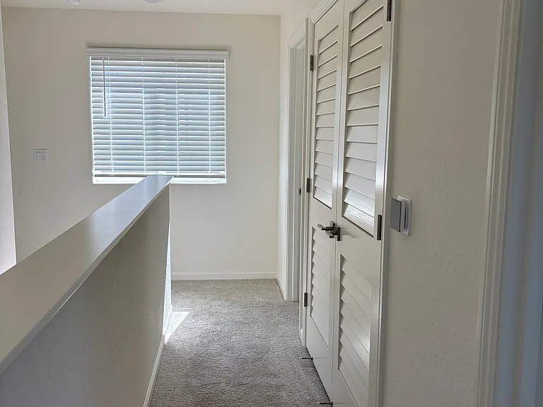 1538 Redbrick Ln — Photo 11