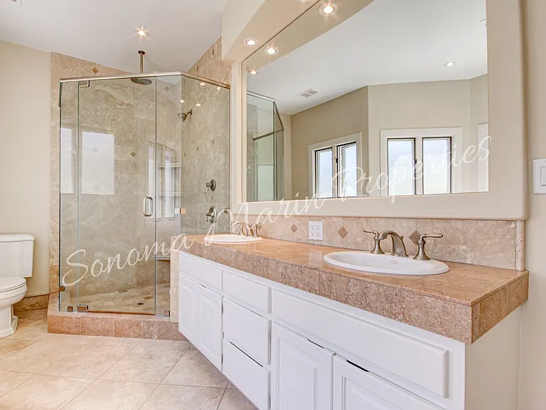 4626 Bennett View Dr — Photo 39