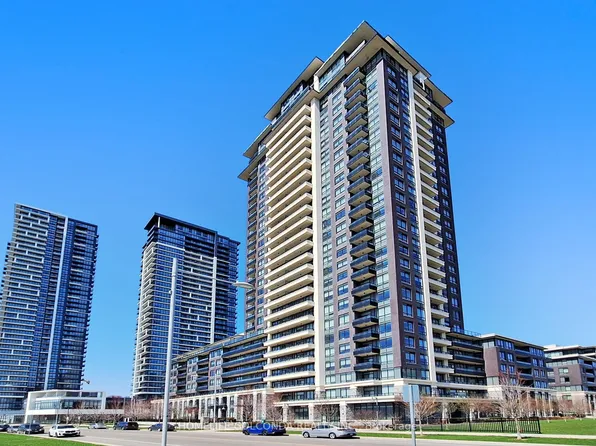 15 Water Walk Dr #901, Markham, ON L6G 0G2